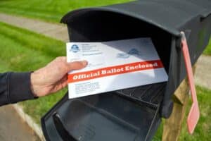 SomersetNjUsa-September252020ManWithMail-in
